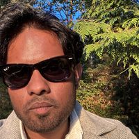 Imran Farooq的照片