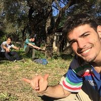 Tuti Briski的照片