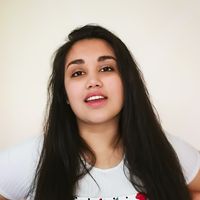 Shriya Sheth的照片