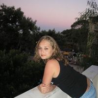 Taisiya Pavlyukova's Photo