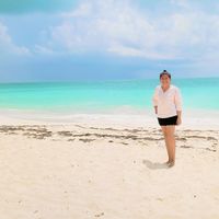 Gaby Mejenes的照片