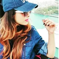 Pariya Azimpoor的照片