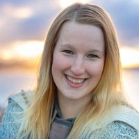 Abigail Kuth的照片