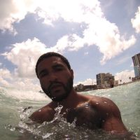 Andrew Cuthbert的照片