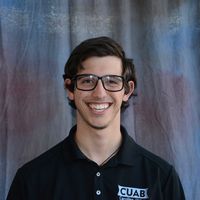 Julian Esain的照片