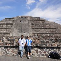 Juanpa Bravo's Photo