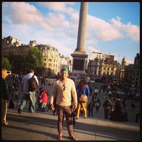 Que T Ulugia's Photo