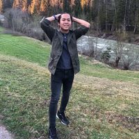 Renno Alvian's Photo