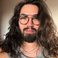 Charle Leiva Aros的照片