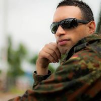 Gero Matulessy的照片