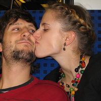 ella Schindler's Photo