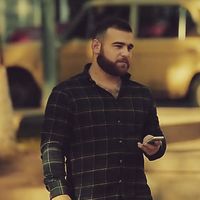 Sergey Karakhanyan的照片