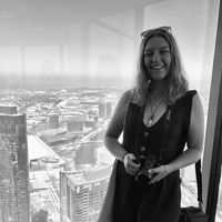 Lucinda Gregg的照片