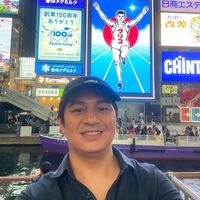 Adhari Adhari's Photo