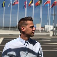 Arnaud Rousseau的照片