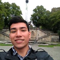 Oscar Alan Robles Juárez的照片