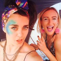 Luccia Rennie的照片