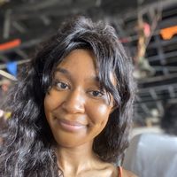 Camellia Bryan的照片