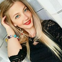 Катюша Аниховская的照片