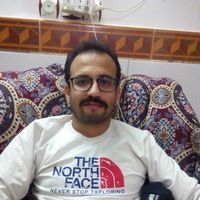 Hossein Pourtaheri的照片