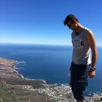 Cihan Küçük的照片