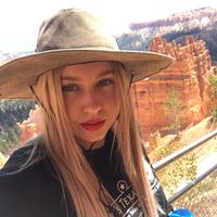 Fotos de Angelina Lysikova