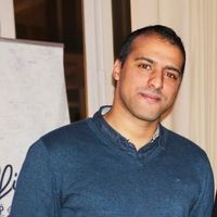 Ali-Hachim Mghari的照片