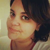 Karine Romero的照片