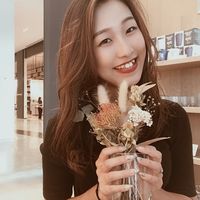 Ayano Narita的照片