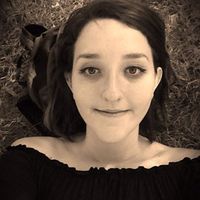 Gülnida Aşveren的照片