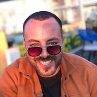 Mohamed Akram的照片