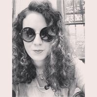 Deniz Caltil的照片