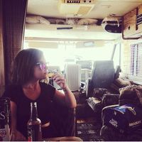 Sara Bustard的照片