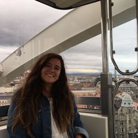 İpek Akbatur's Photo