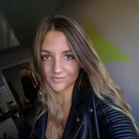 Gabriela Sterle的照片