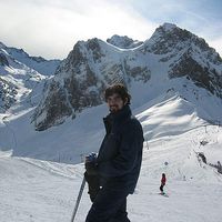 Hassan Mahdavi's Photo