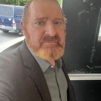 Troy Sampere的照片