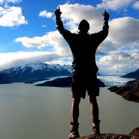 Alejandro Lomniczy的照片