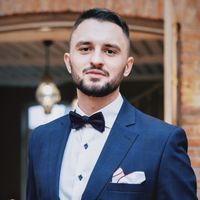 Dmytry Svyrydov的照片