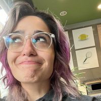 Saharnaz Esfahani's Photo