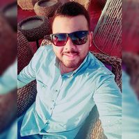 Mahmoud El Shenawy的照片