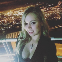 Laura Montoya的照片