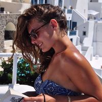 Ariane De Muizon的照片