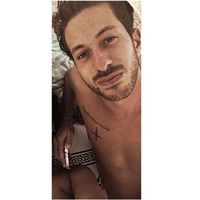 Adrián Hernández的照片