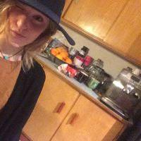 Lucia Hennicke的照片