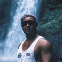 Zack Wratwerx的照片