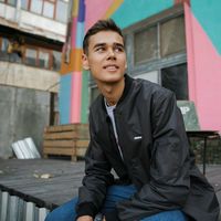 Artur Dubovik的照片