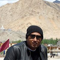 Harshjit Oza's Photo