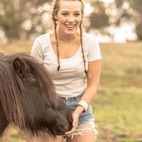 Lauren Phillips的照片