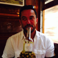 jethro clunies-ross的照片